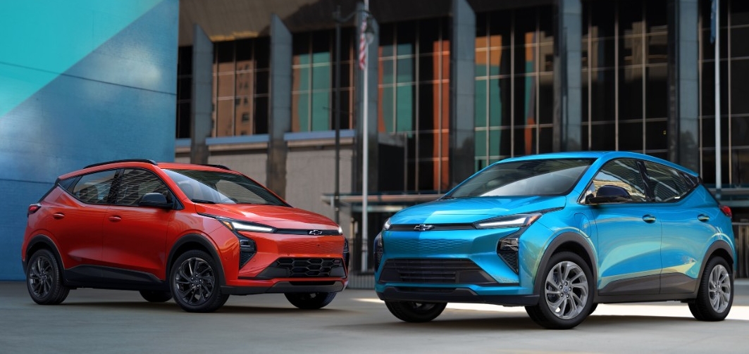 Chevrolet Bolt electric crossover shown as the lead image for a Canadian EV deal-sheet checklist comparing Bolt and Nissan LEAF shopping questions