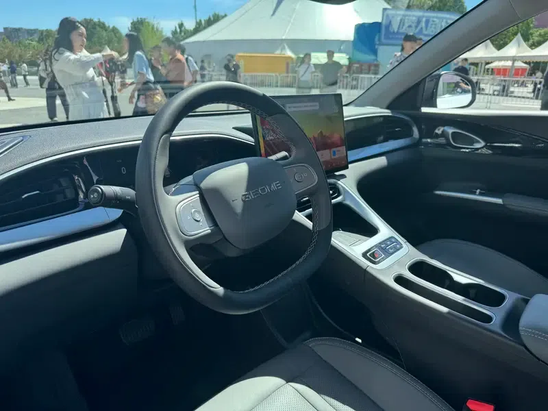 Interior of the refreshed Geely Xingyuan EX2 EV