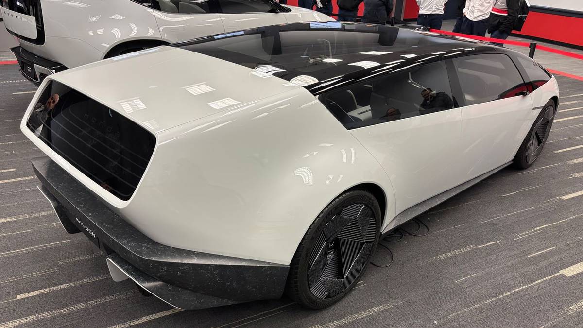 Honda Prologue electric SUV exterior front view
