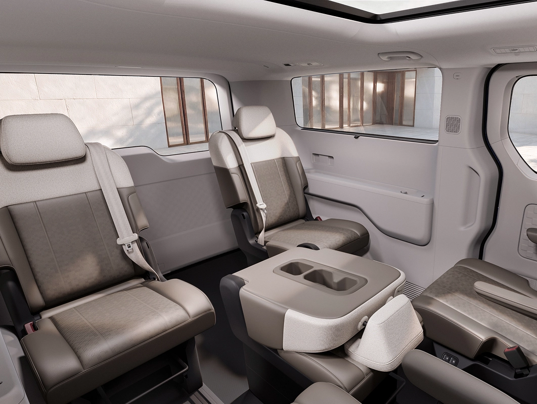 Official Kia image of the PV7 Passenger cabin with flexible second- and third-row seating