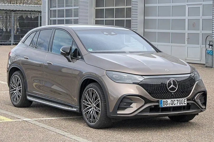 Mercedes EQE SUV electric mid-size luxury SUV exterior